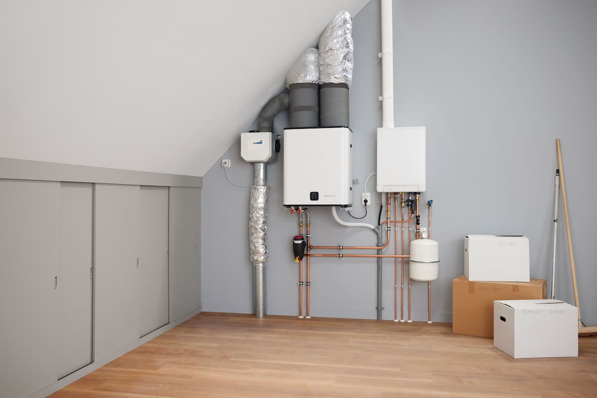 Afbeelding van de Vincent warmtepomp opstelling.